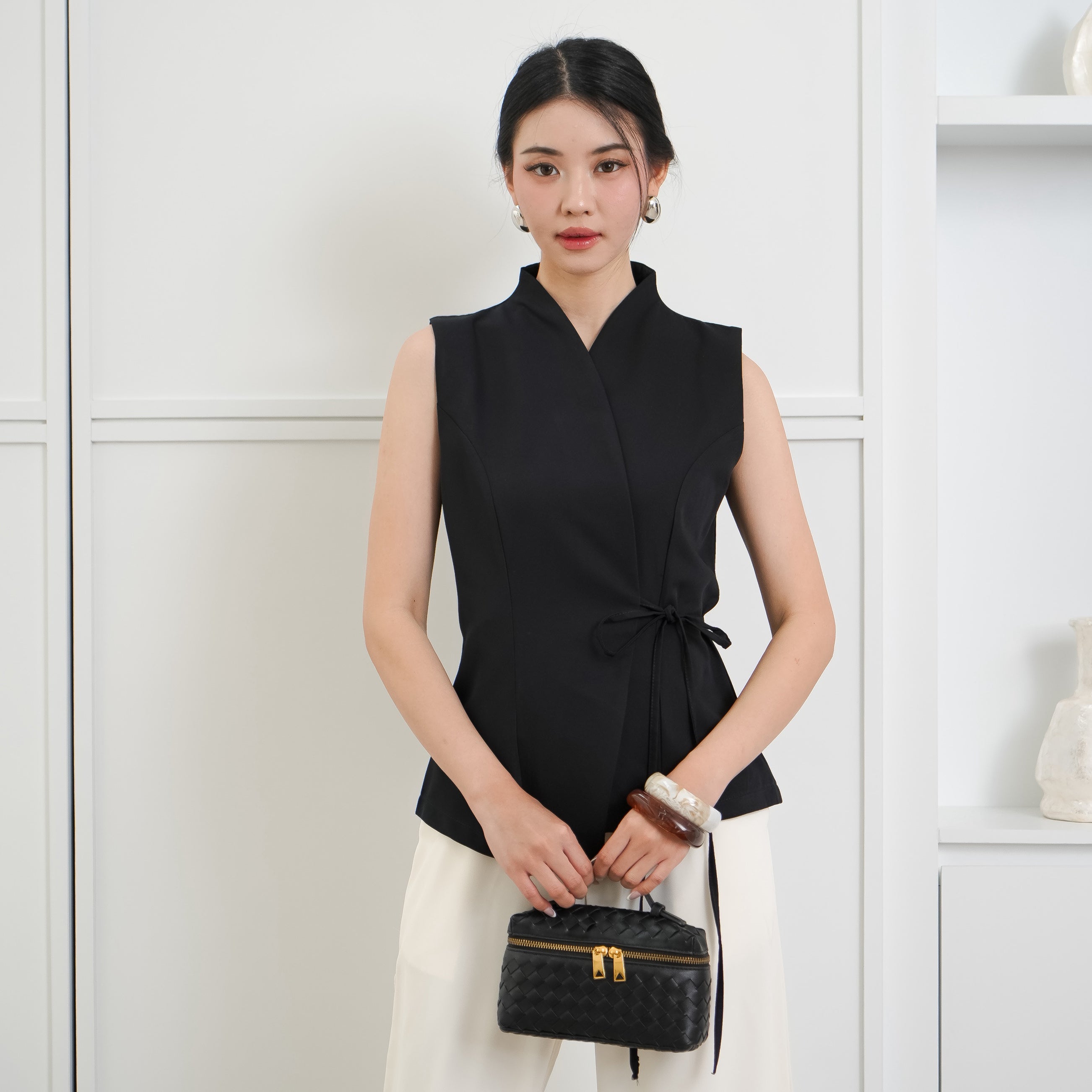 Aurielle Bernadet Vest