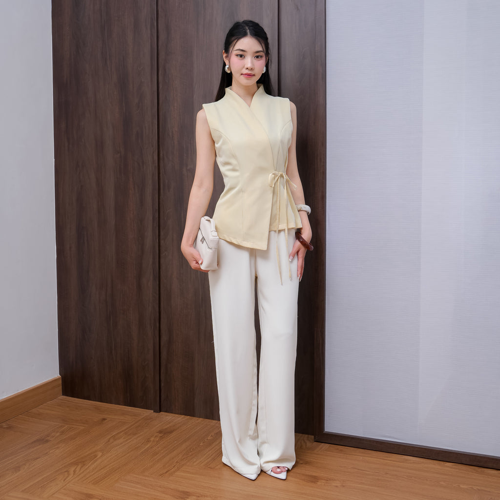 Aurielle Bernadet Vest