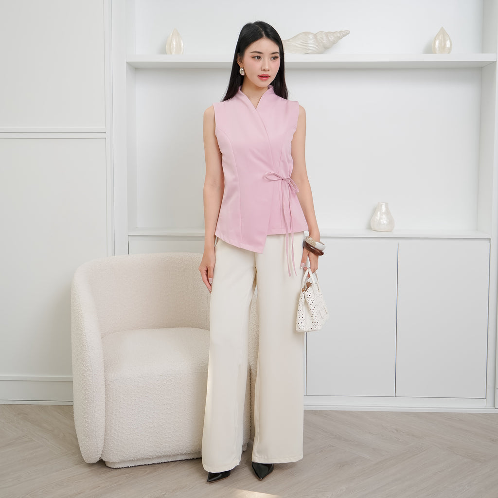 Aurielle Bernadet Vest