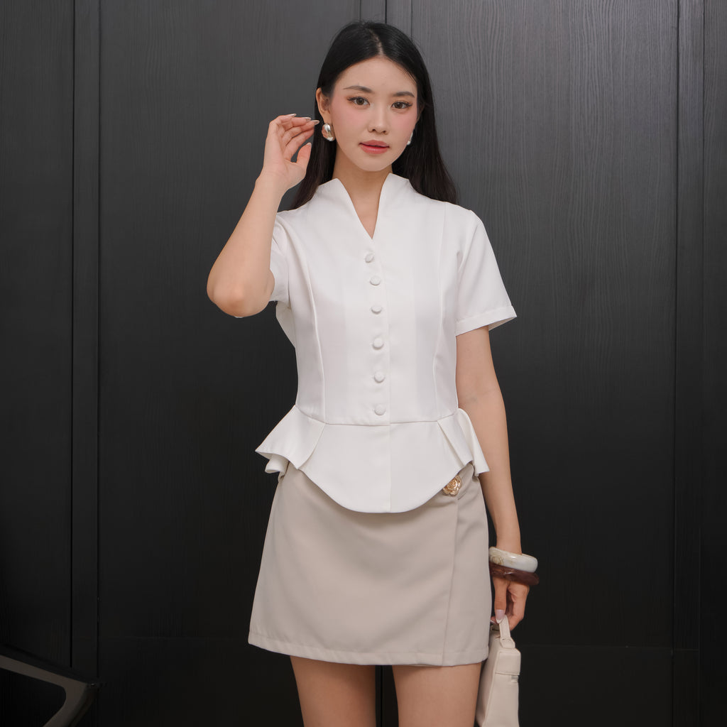 Aurielle Dom Blouse