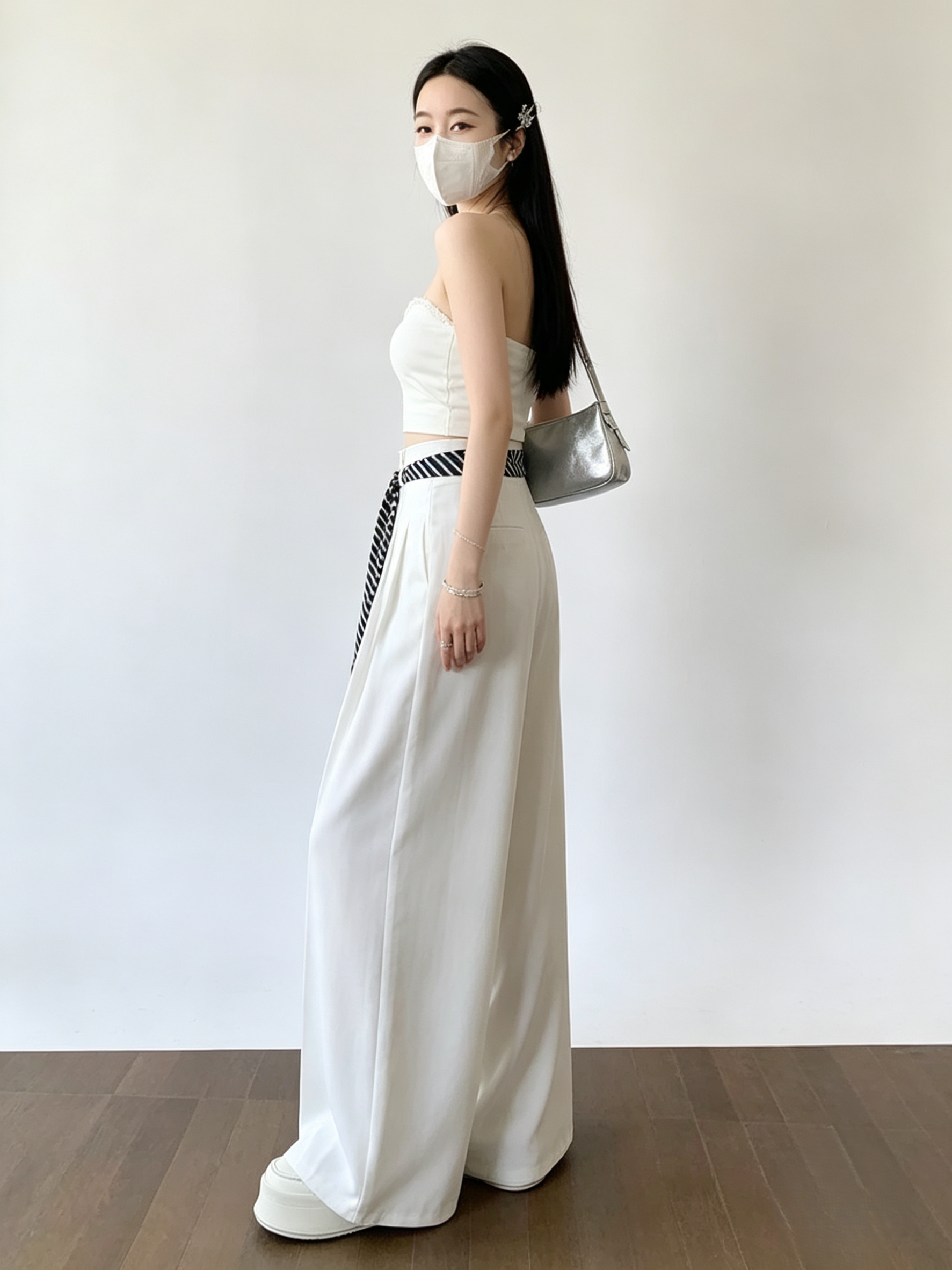 Aurielle Vale Loose Pants