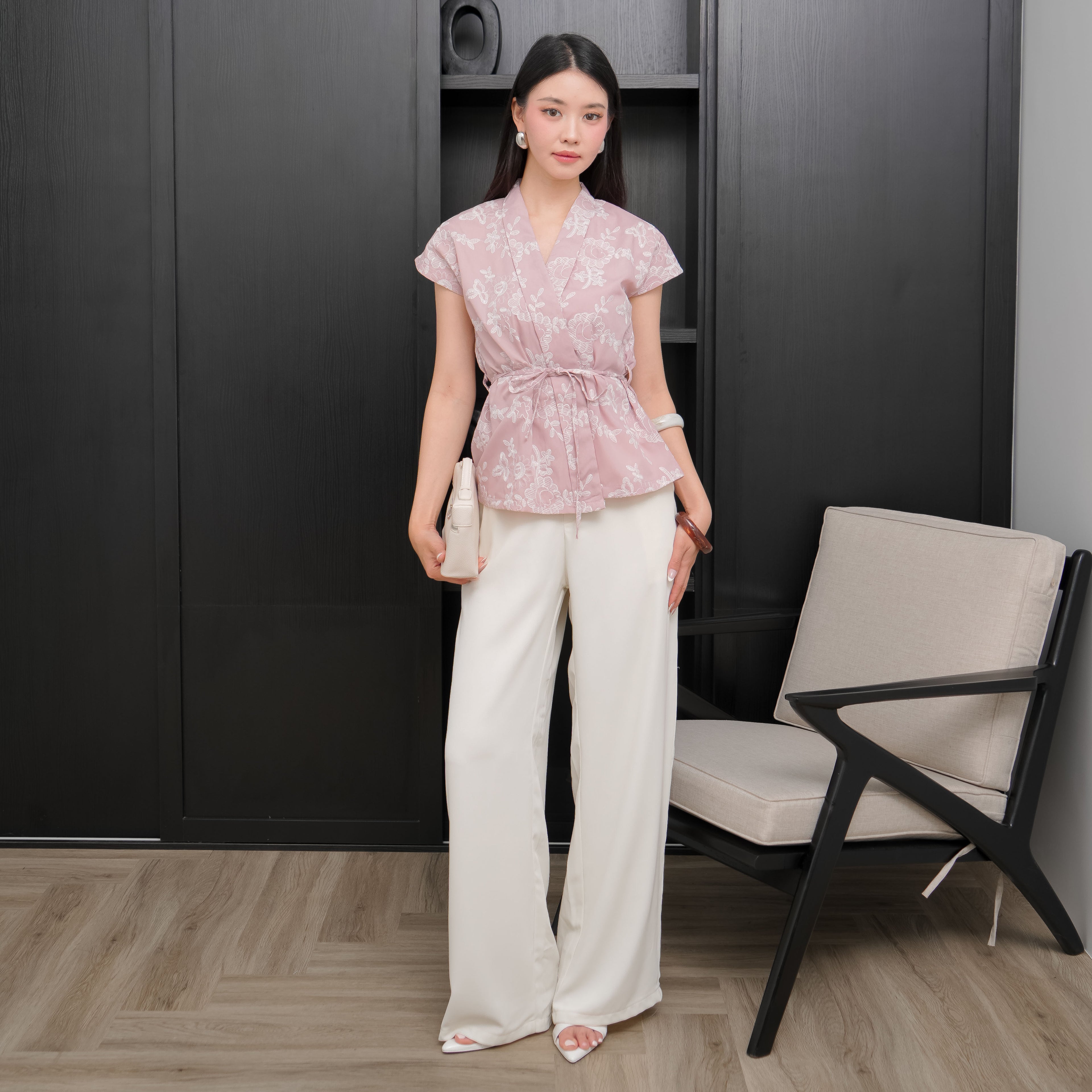 Aurielle Liora Outer